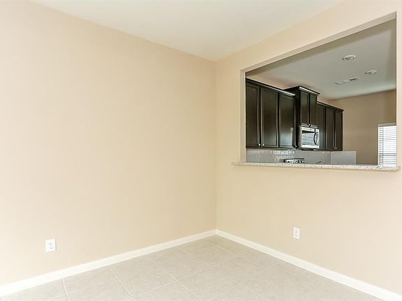 4th image of 1421 Park Trails Blvd #1421