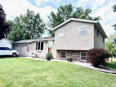 609 E Forest St, Black Creek, WI, 54106