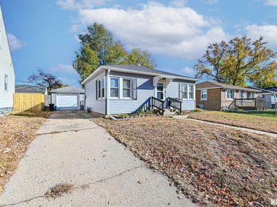 1002 Black St, Pekin, IL, 61554