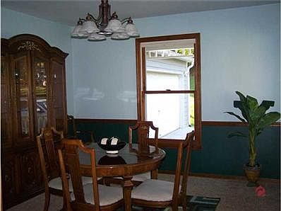 5th image of 317 McClure Blvd