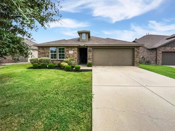 9010 Bald Cypress St, Forney, TX 75126