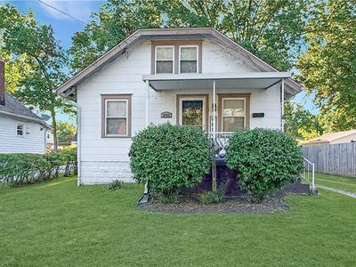 2855 6th St, Cuyahoga Falls, OH, 44221