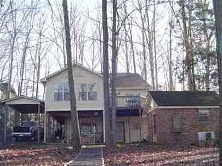 2nd image of 442 Galloping Ghost Rd