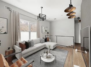 1612 Centre St #1F, Ridgewood, NY 11385