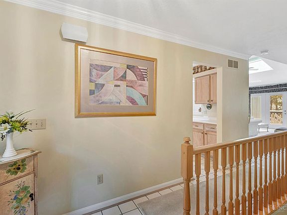 4th image of 5038 Bristol Ct