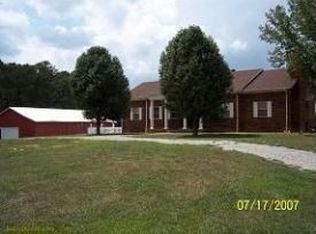 496 School House Ln, Dunmor, KY 42339
