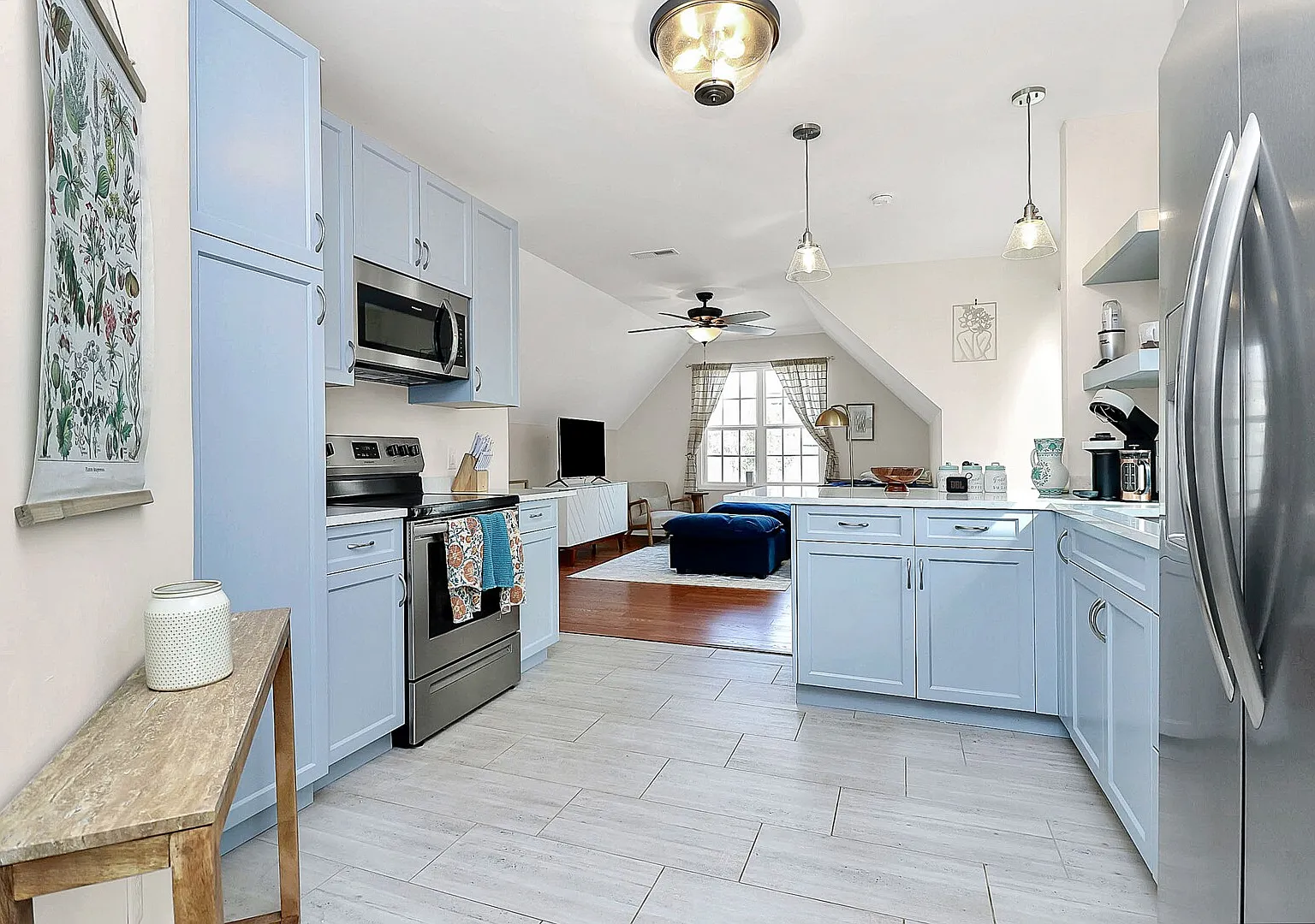 Private NoDa apartment with unbeatable location — Photo 4