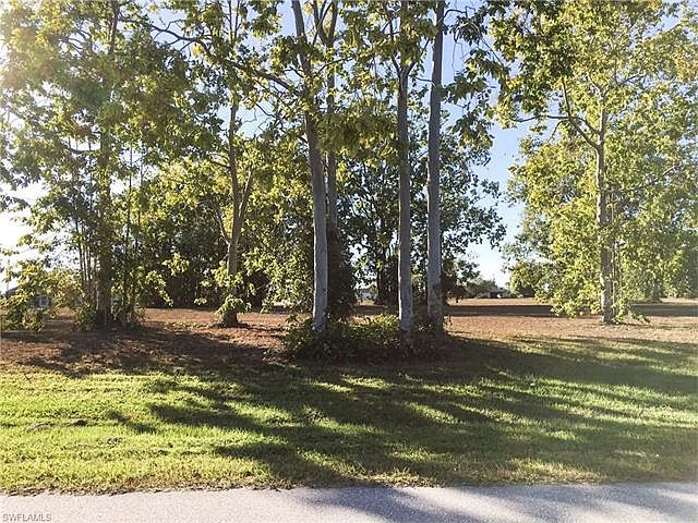 2nd image of 25345 Estrada Cir
