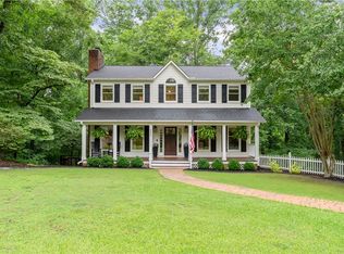 305 Bent Oak Ln, Central, SC 29630