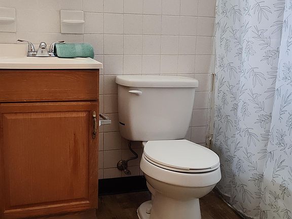 4th image of 419 Aylesford Pl #10601600
