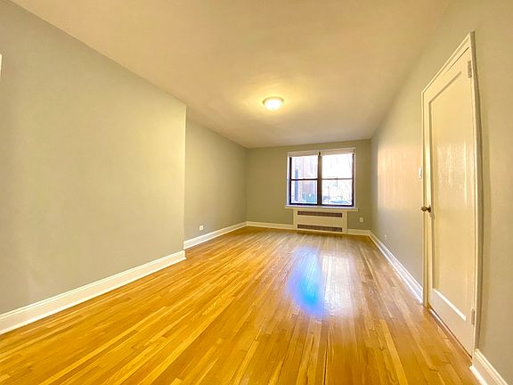 4th image of 109-15 Queens Blvd #1A