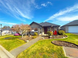 586 Hampstead St, Parksville, BC V9P2T7