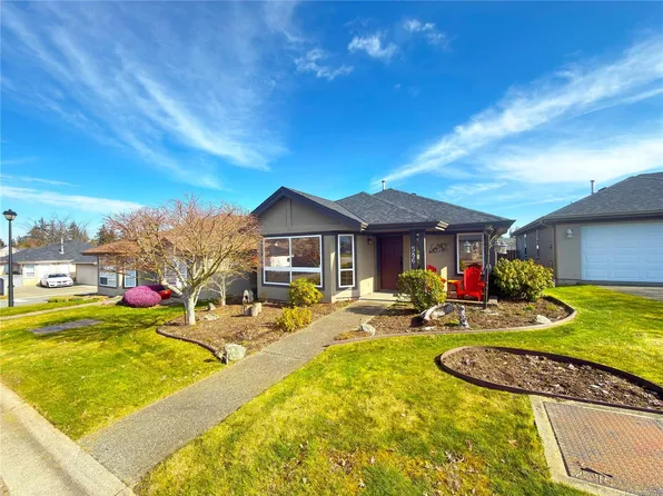 586 Hampstead St, Parksville, BC V9P 2T7