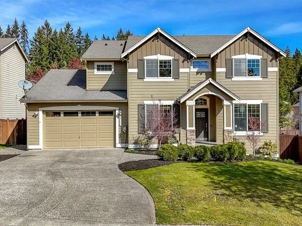 2711 NE Noll Valley Loop, Poulsbo, WA 98370