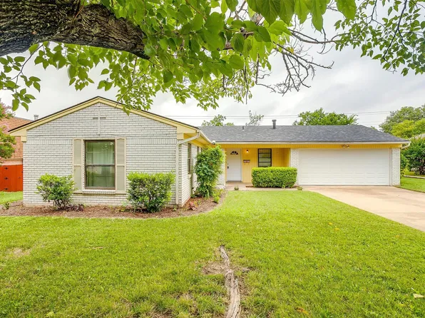 4008 Westerly Rd, Benbrook, TX 76116