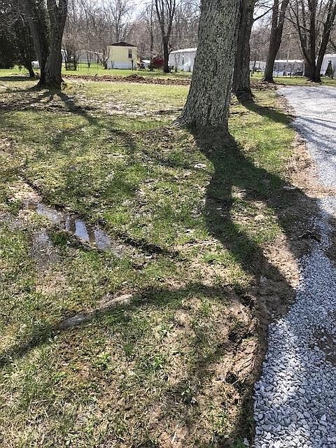 2nd image of 2257 Berry Rd
