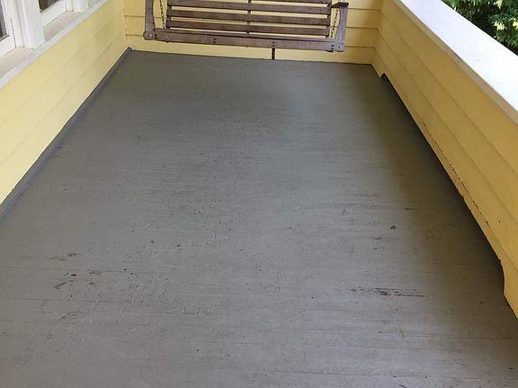 2nd image of 2627 Glenmawr Ave