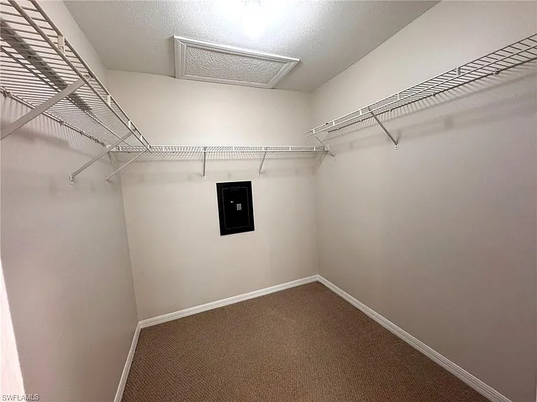 240 Timber Lake Cir #D201 — Photo 16