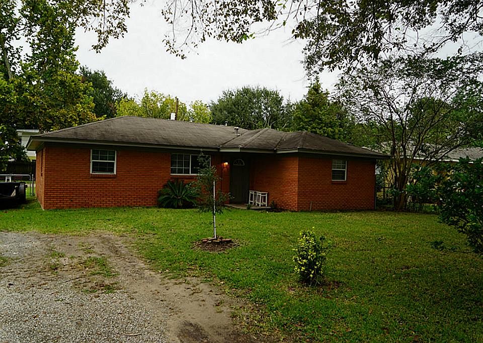 1st image of 9605 Catlett Ln