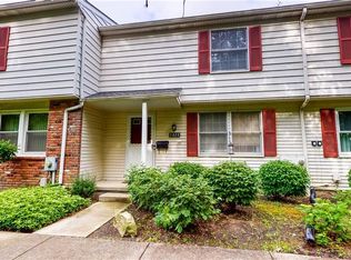 7422 Noble Ct UNIT E, Mentor, OH 44060