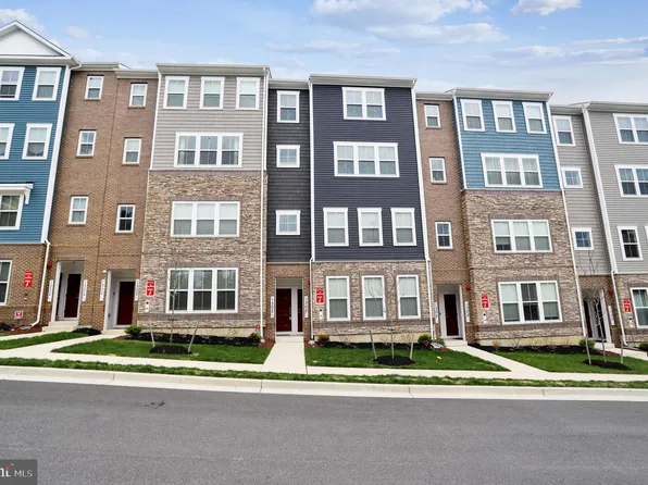 1302 Amber Creek Rd #60, Gambrills, MD 21054