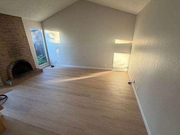 3rd image of 5305 Gerine Blossom Dr