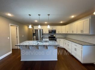 1659 N Eagle Valley Ln, Nixa, MO 65714