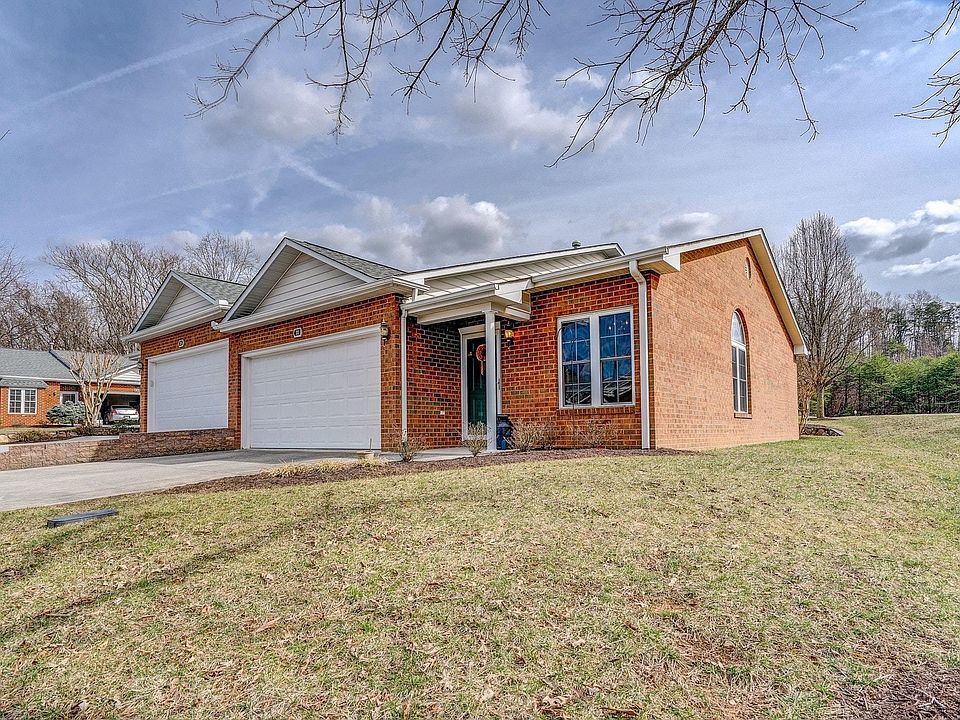 1st image of 31 Stonedale Dr