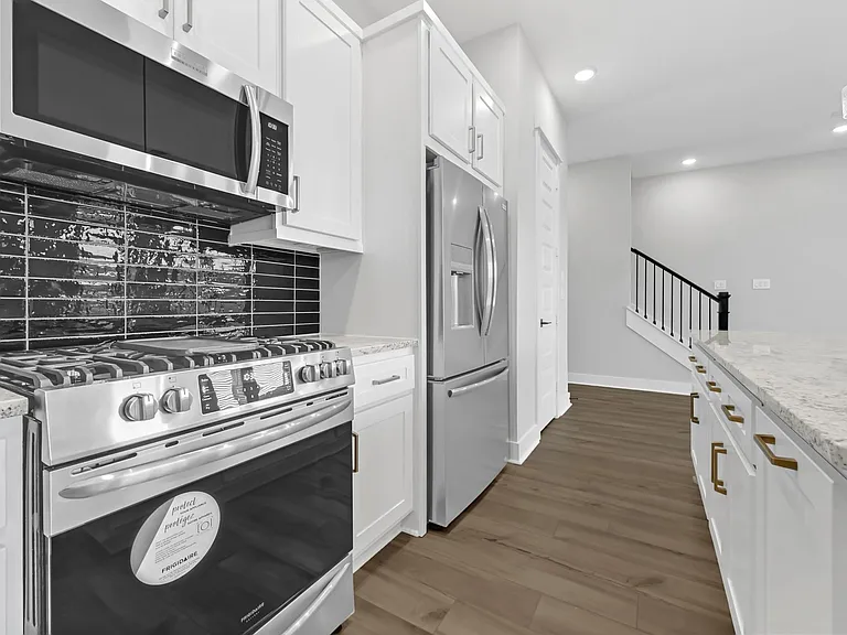 10972 Swang Link Dr — Photo 10