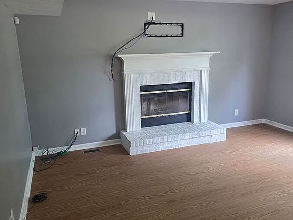 3rd image of 2432 Inishmore Ct