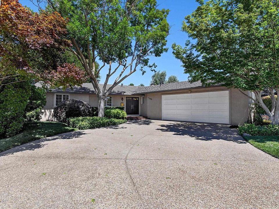 1st image of 7488 Blue Fox Way