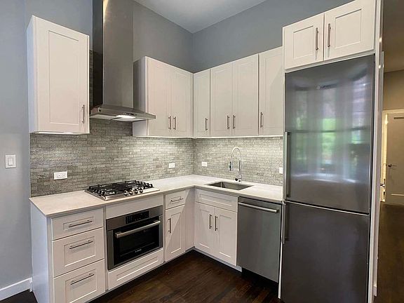 5th image of 206 W 83rd St APT 2F