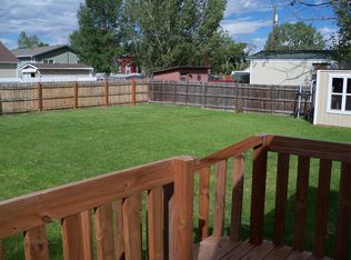 729 S Wagner Ln, Billings, MT 59105