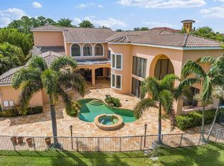 2126 Milano Ct, Palm Beach Gardens, FL 33418