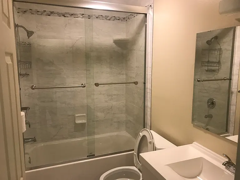 829 Brown St #2 — Photo 14
