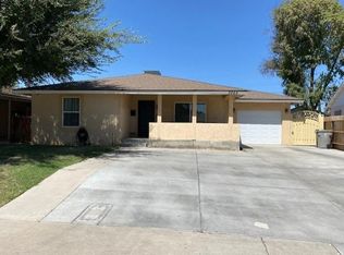 3225 Mayfair Dr N, Fresno, CA 93703