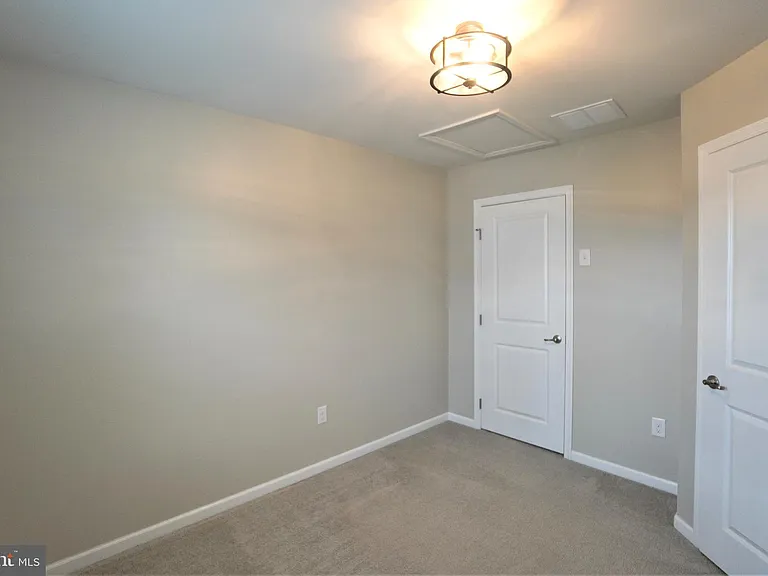 125 Dragon Dr — Photo 20