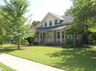 108 Smythe St, Greenville, SC 29611