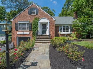 13 Carter Rd, West Orange, NJ 07052
