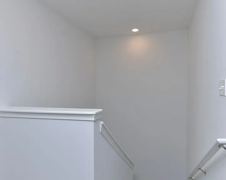 185 Northwood St — Photo 17