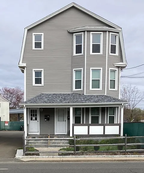 172 Kings Hwy E — Photo 10