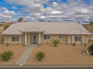 17800 Sage Hen Rd, Victorville, CA 92395