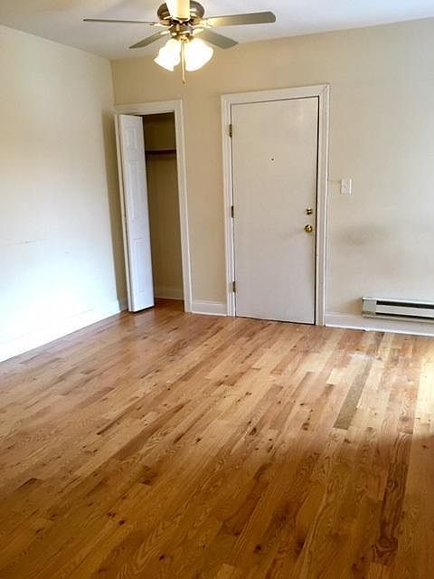 1st image of 815 W Cornelia Ave #315L
