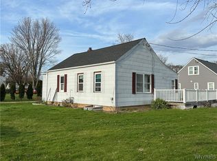 6065 Ketchum Ave, Newfane, NY