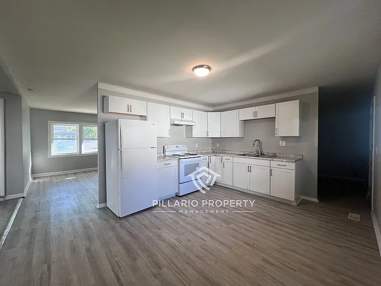 8341 E 41st Pl — Photo 27