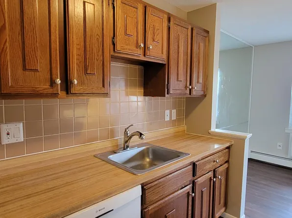 (undisclosed Address), Seymour, CT 06483