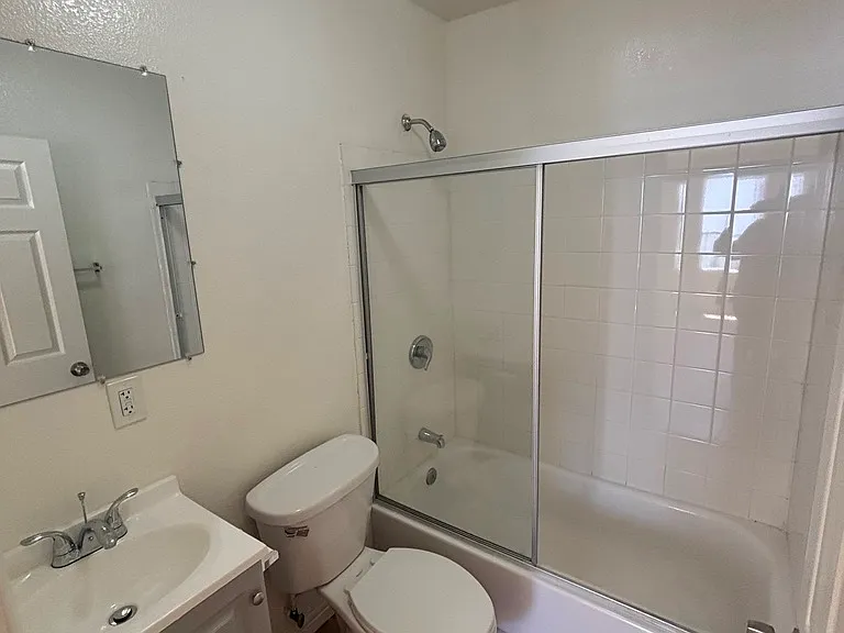 5158 Denker Ave — Photo 9