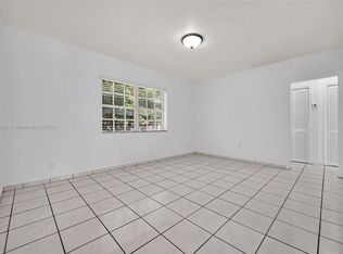 42 Phoenetia Ave #A6, Miami, FL 33134