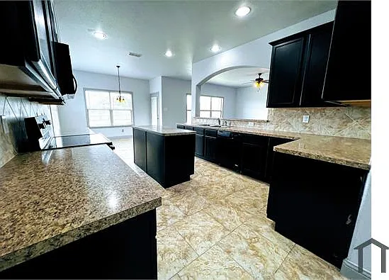 3002 Limestone Cir — Photo 19