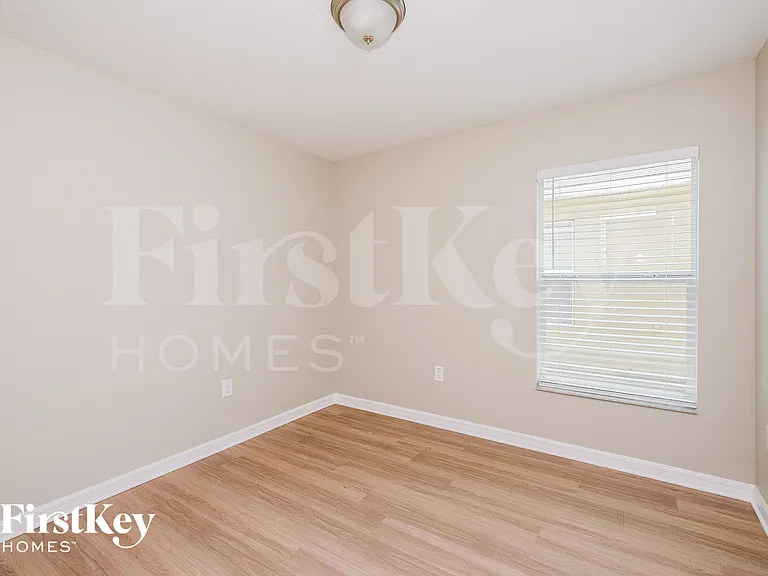 1908 Broad Winged Hawk Dr — Photo 14